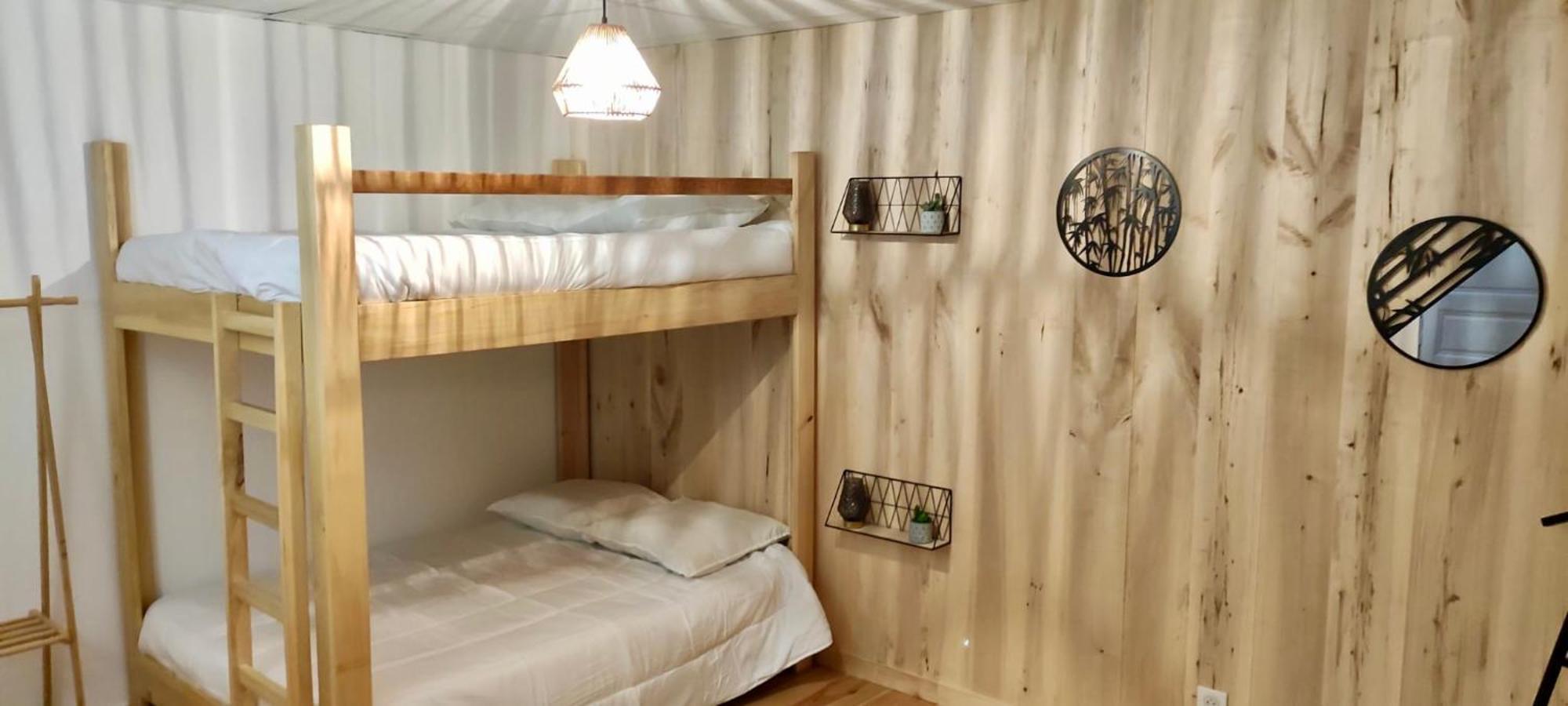 Appartement 2 Chambres Avec Wifi Centre De Descartes Екстер'єр фото
