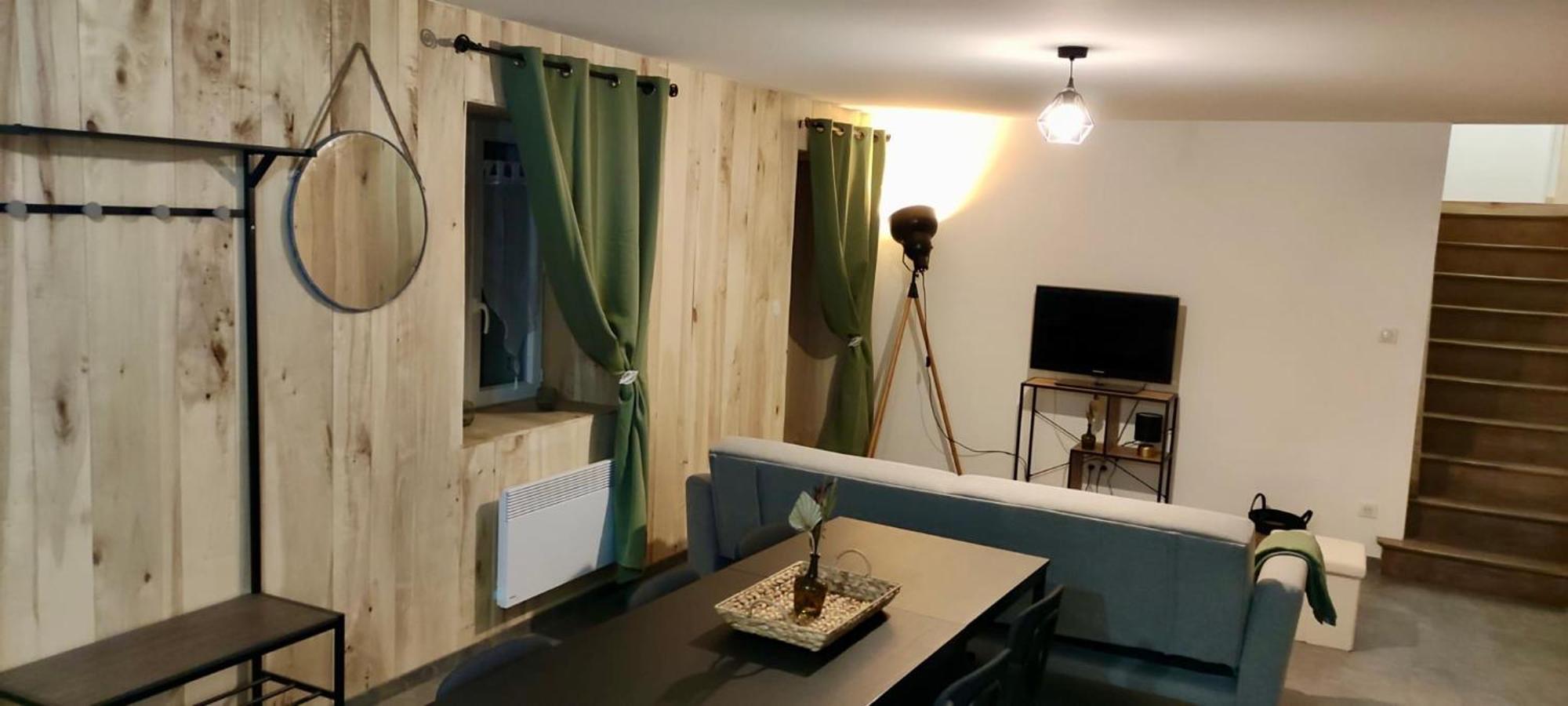 Appartement 2 Chambres Avec Wifi Centre De Descartes Екстер'єр фото