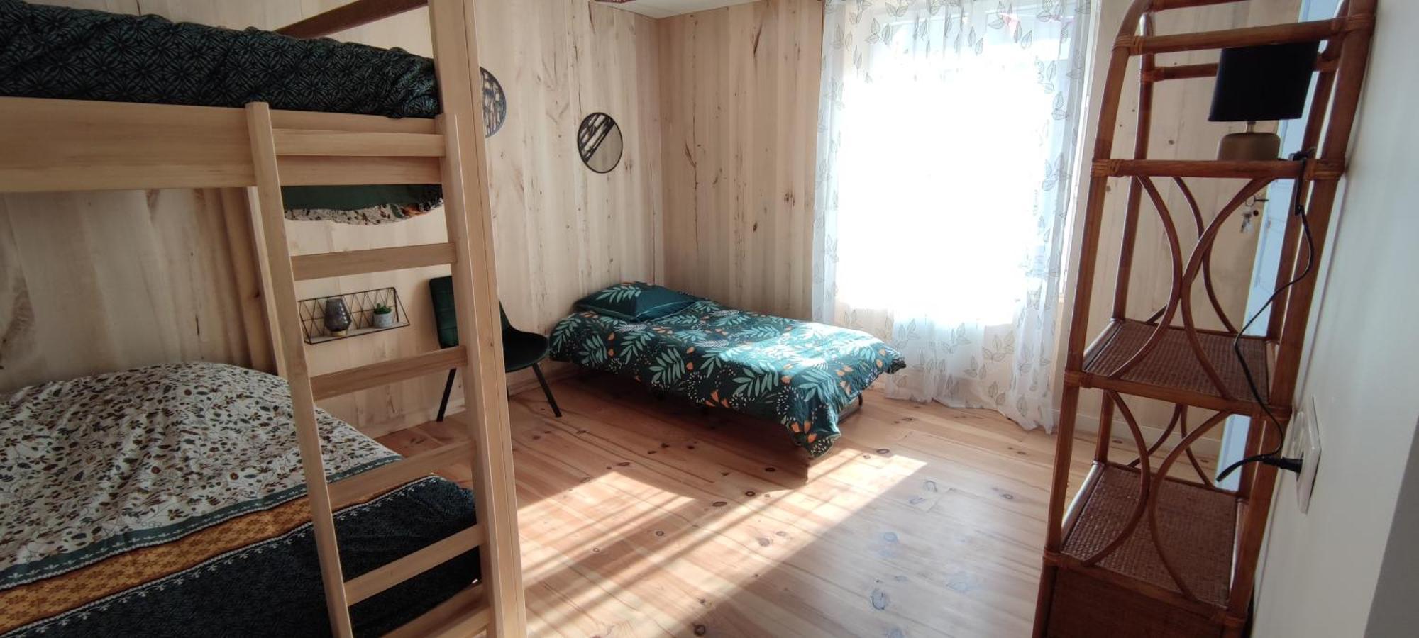 Appartement 2 Chambres Avec Wifi Centre De Descartes Екстер'єр фото