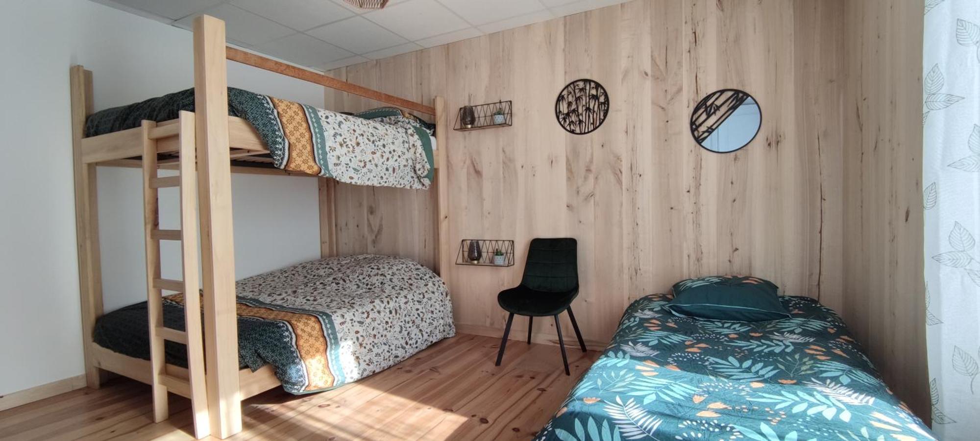 Appartement 2 Chambres Avec Wifi Centre De Descartes Екстер'єр фото